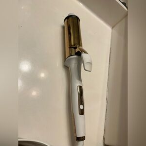 Kristin Ess curling iron